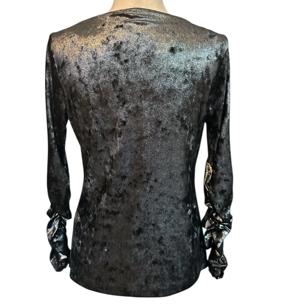 Vince Camuto Metallic Velvet Black Blouse with crushed sleeves - Picture 2 of 2